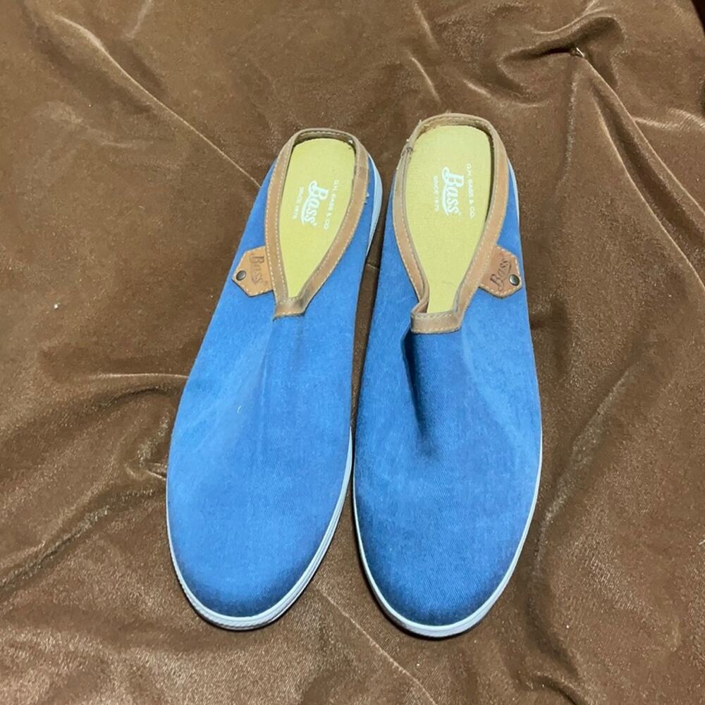 Bass 10 chambray leather slip on shoe nwb